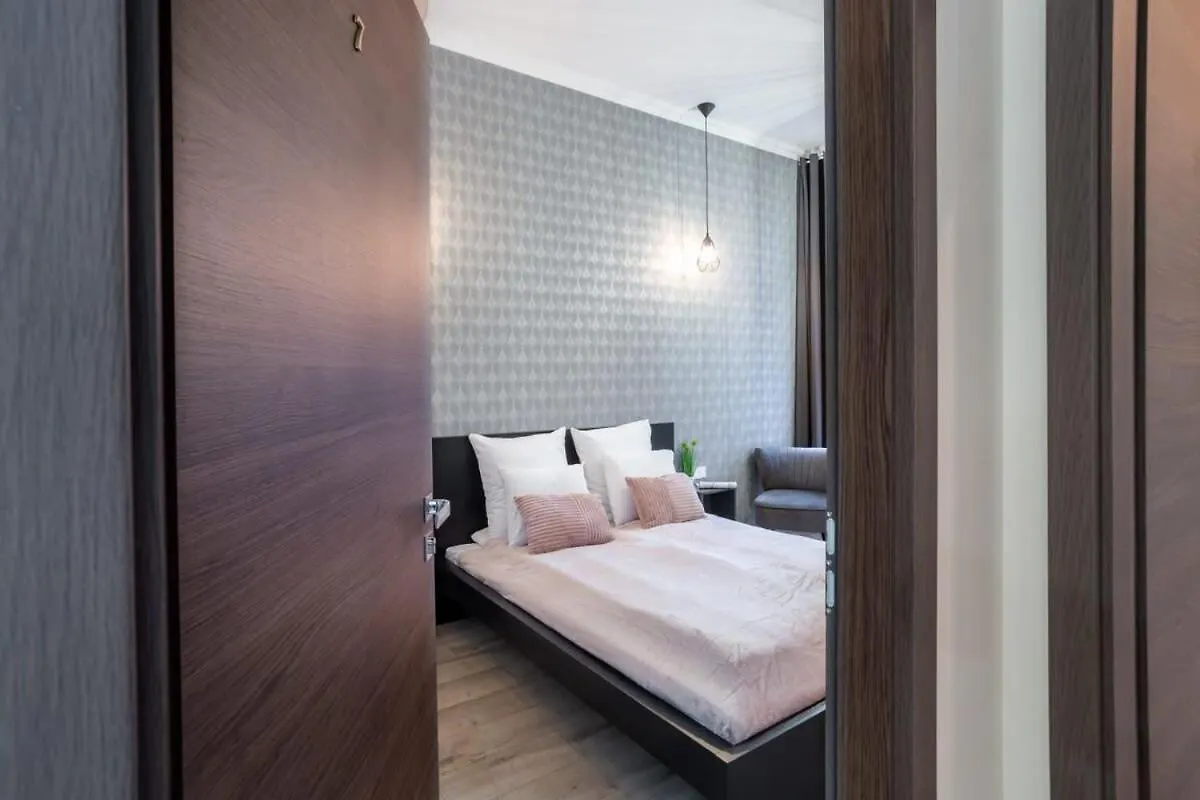 Extra Central And New Studio Budapest 0*,